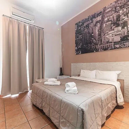 Cristel Cozy - Termini Train Station ゲストハウス 2*