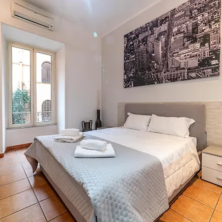 ゲストハウス Cristel Cozy - Termini Train Station ローマ