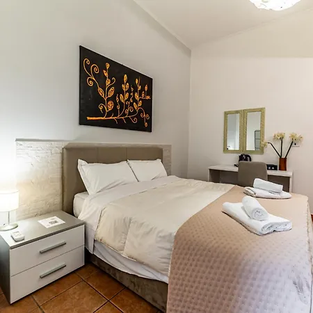 Cristel Cozy - Termini Train Station ゲストハウス 2*